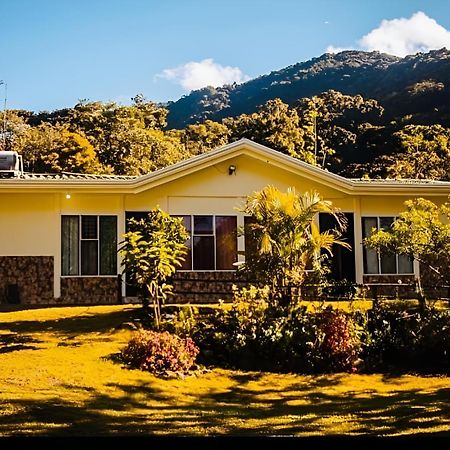 Hospedajes Richie Eco Camp Providencia Exterior photo