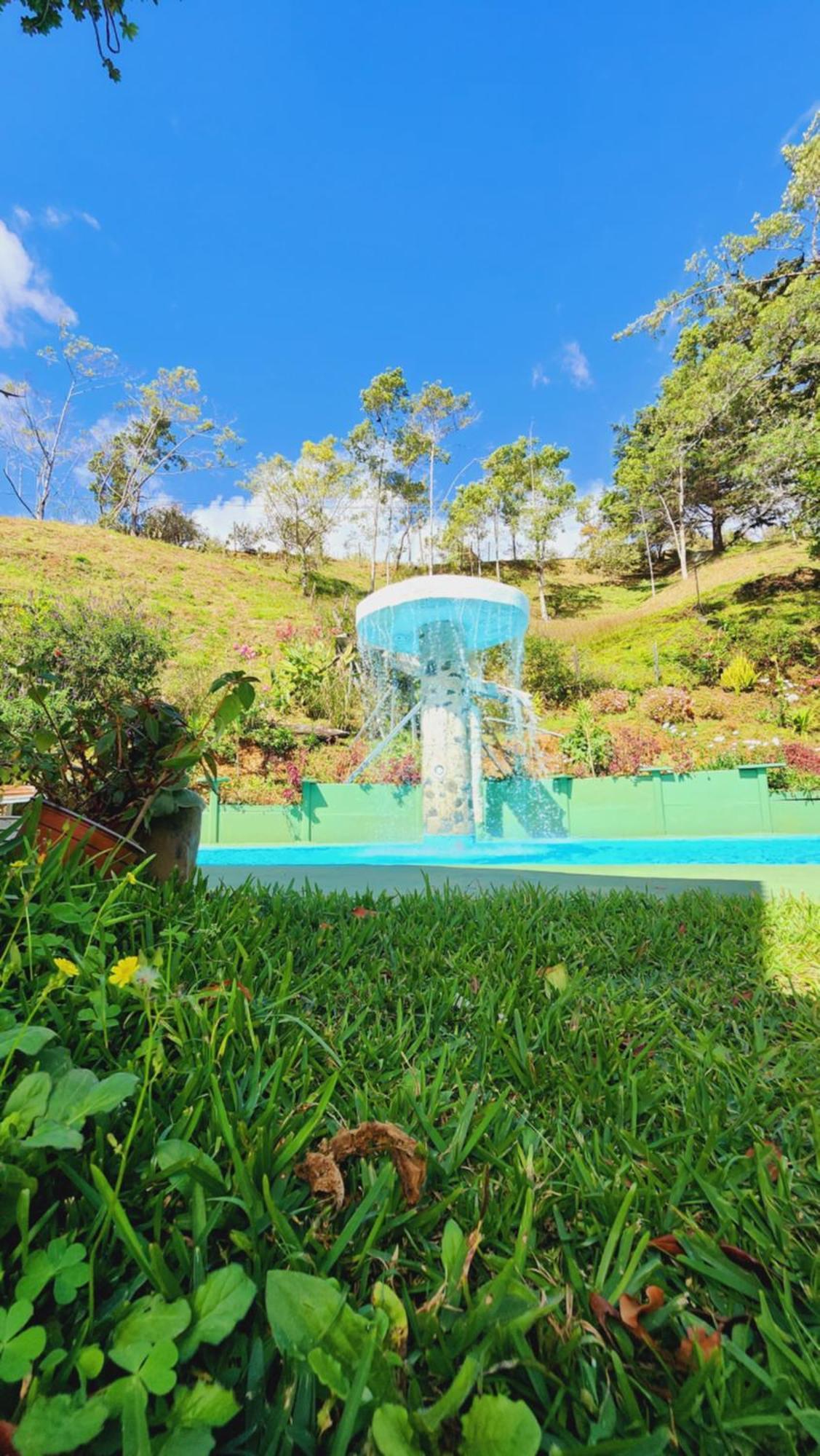 Hospedajes Richie Eco Camp Providencia Exterior photo