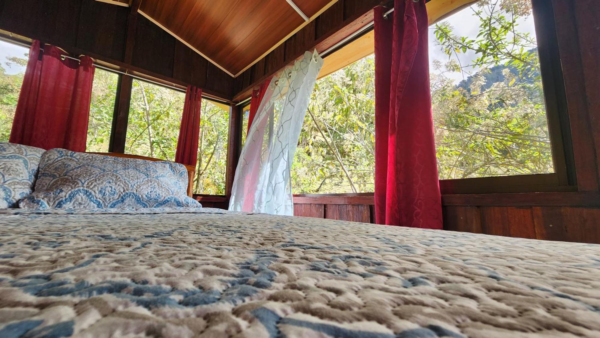Hospedajes Richie Eco Camp Providencia Exterior photo