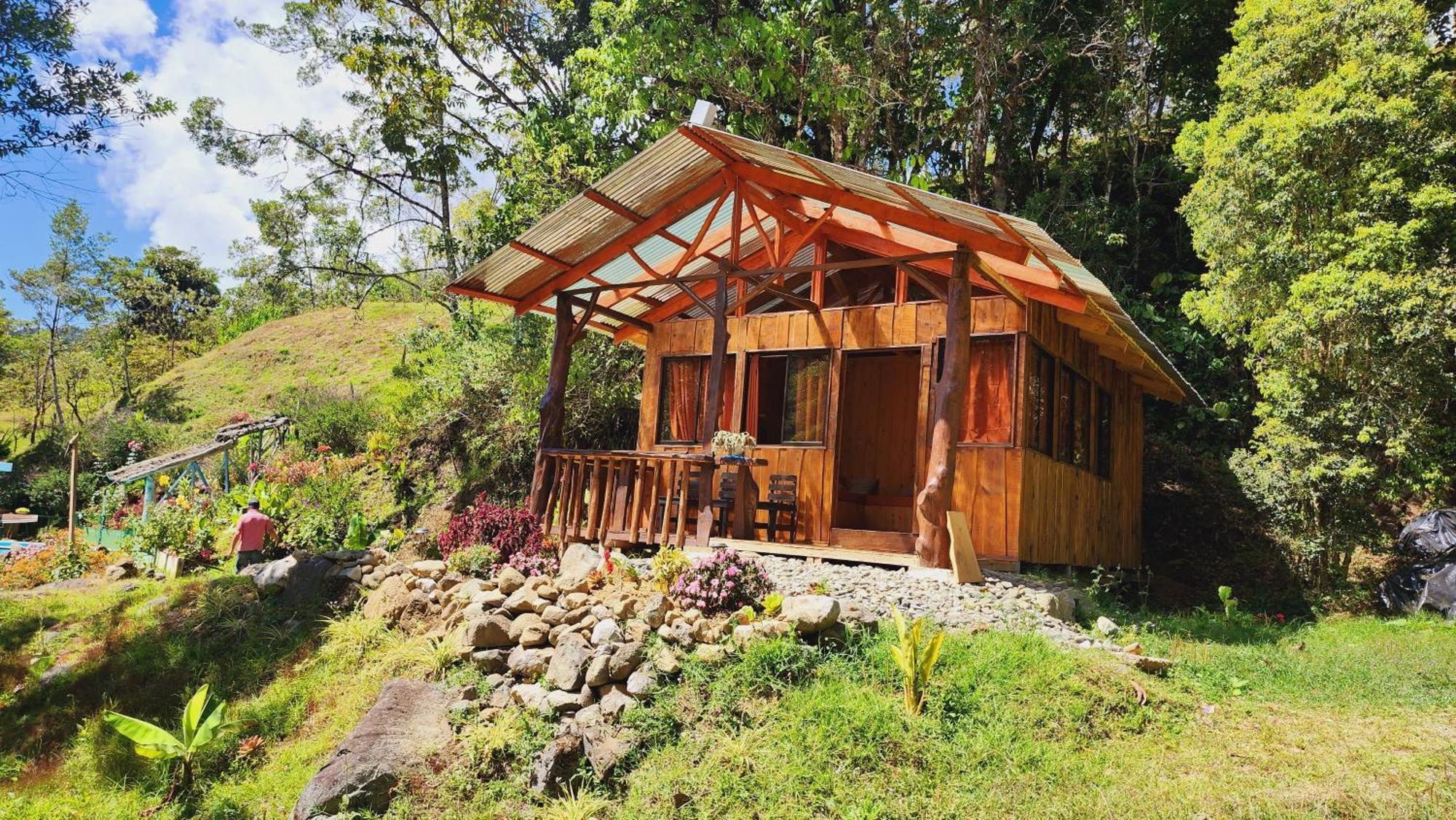 Hospedajes Richie Eco Camp Providencia Exterior photo