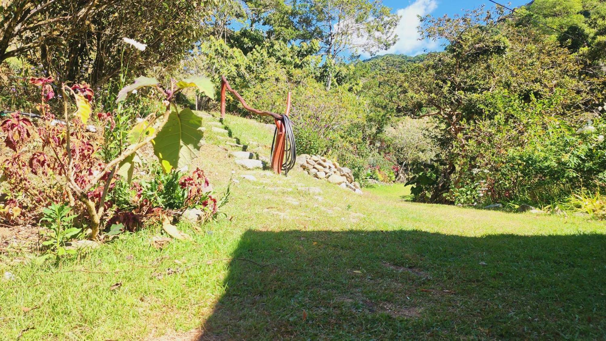 Hospedajes Richie Eco Camp Providencia Exterior photo