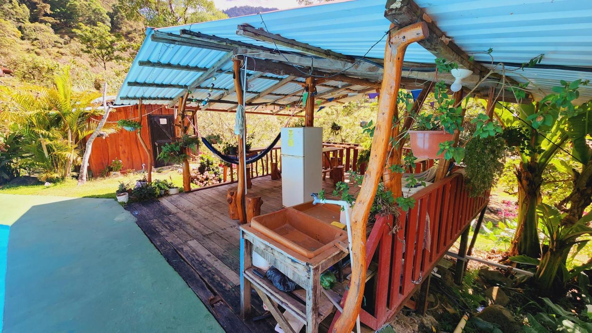 Hospedajes Richie Eco Camp Providencia Exterior photo